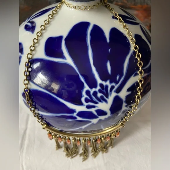 Two Statement Necklaces, Both Unmarked, Retro Costume Jewelry, 1 Gold & 1 Bronze - Picture 9 of 16